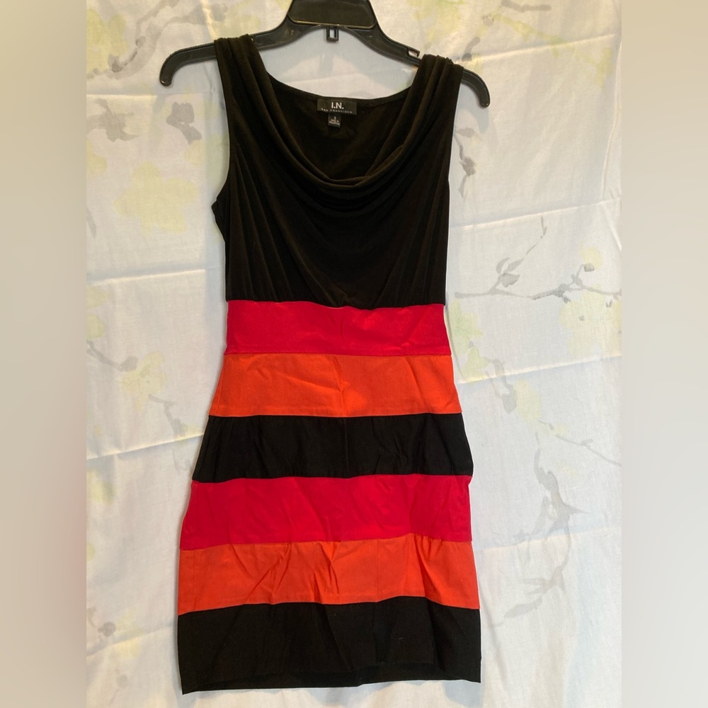 LBD with colour blocking. Size S.
